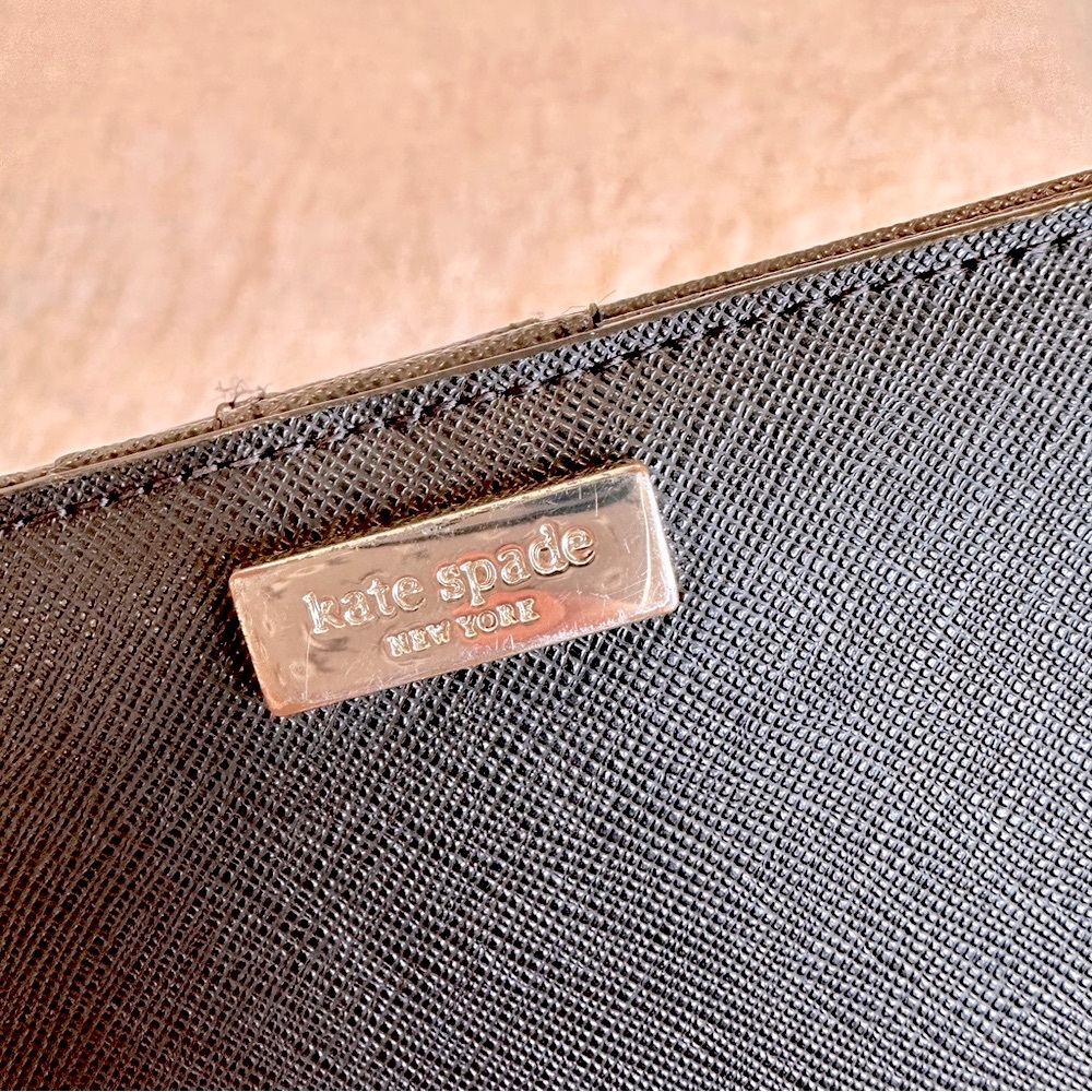 Kate Spade Wallet - Picture 5 of 8